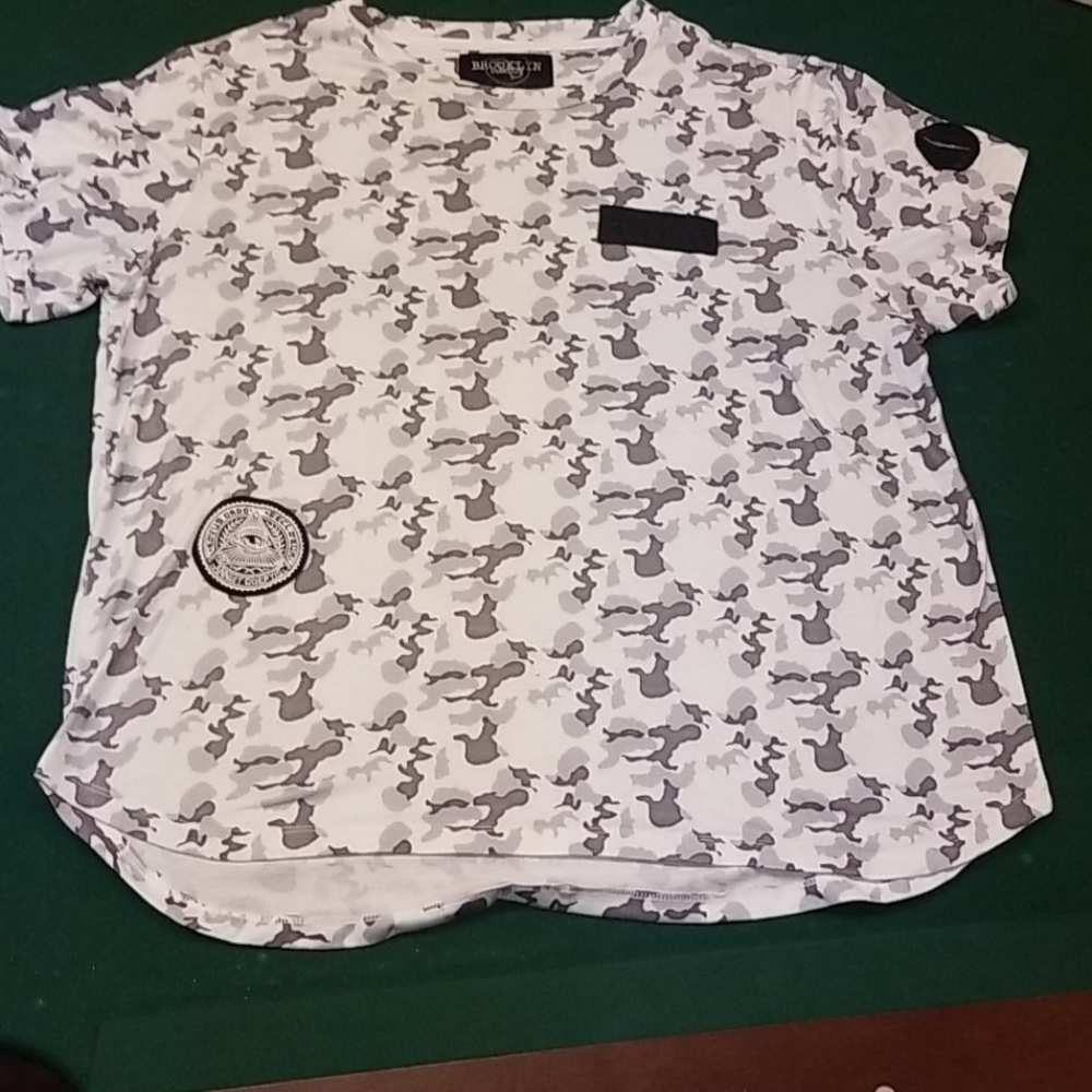 Mens Brooklyn standard camo shirt